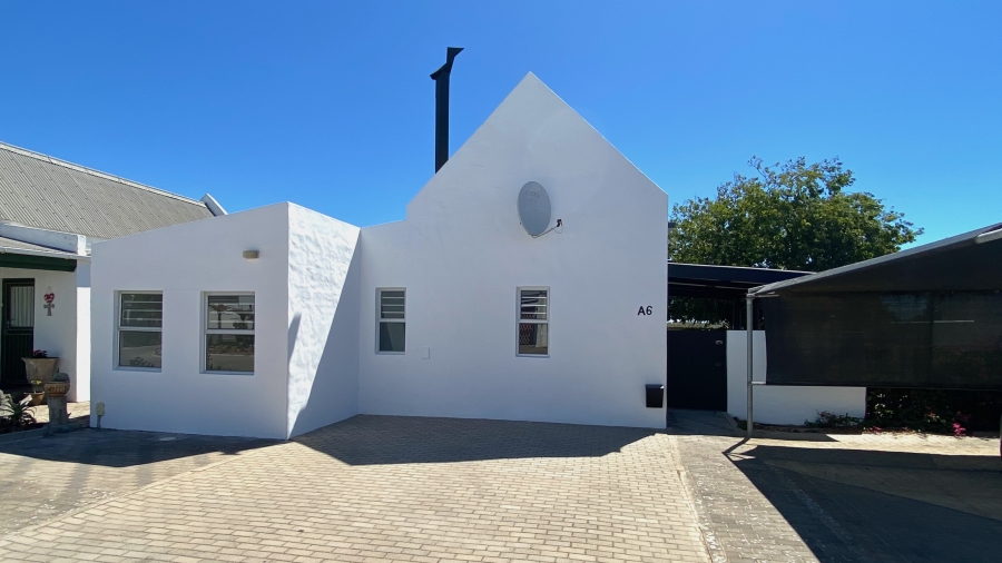 2 Bedroom Property for Sale in Velddrif Western Cape